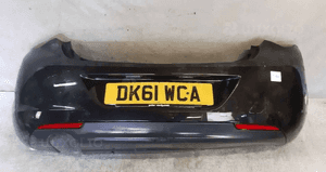 Zderzak tył tylny opel astra j 4 iv Z22C czarny 5D 5 drzwi hb 1