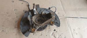 Zwrotnica piasta lewy przód przednia lewa Citroen C5 III 2.0 HDI 3