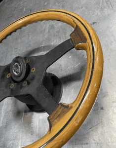 Mercedes 124 kierownica drewniana naba drewno 8