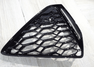Audi RS6 C8 RS7 Kratka przód prawa 4K8807682D NOWA 2