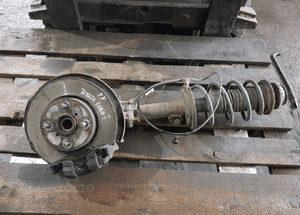 macpherson prawy lewy yaris 2 1.4 d4d 1