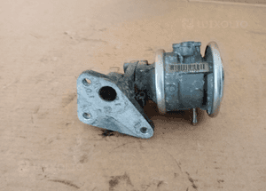 Zawór EGR Audi A6 C5 2.4 078131101N 078131165 3