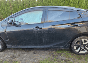Toyota PRIUS IV 15-23 drzwi prawe lewe tył przód 218 2
