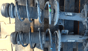 Seat Ibiza 6J IV 1.9 TDI amortyzator mcpherson przód przedni prawy lewy 6R0413031G 6R0413031F 1