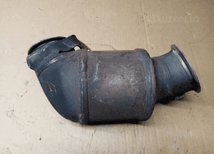 Katalizator Kat oryginał BMW M5 G30 F90 4.4 8053526 2
