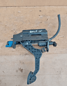 Pedał sprzęgła wysprzęglik pompka VW Golf IV 4 1J1721059BA 4