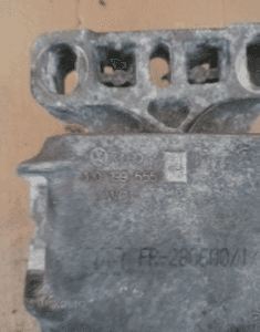 Łapa poduszka skrzyni biegów Seat Leon 1.8 1J0199555AJ 4