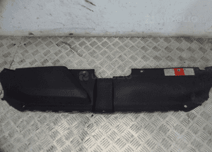 Audi A4 B8 osłona pasa przednigo górna 2009R 1