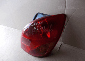 Lampa tył tylna prawa toyota corolla verso i oryginał 2