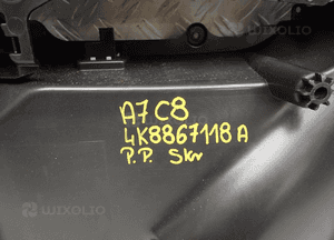 Boczek drzwi prawy przód audi A7 C8 4K8867118A 9