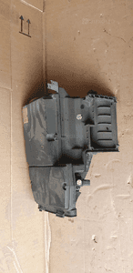 Obudowa filtra powietrza Mercedes W203 1.8 Kompresor A2710900901 1