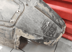 Bmw 5 F10 F11 nadkole prawy przód przednie część przednia oryginał 2