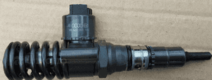 VW Skoda Seat 2.0 TDI BKD wtryskiwacz 03G130073BX 1