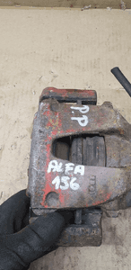 Zacisk hamulcowy prawy przód przedni prawy Alfa 156 5