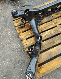 AUDI A6 C7 BELKA ZWIESZENIA TYŁ TYLNA 4G0505235P 4G0511305M 4
