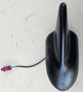 Opel Astra J 4 IV antena dachowa 13298726 1