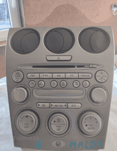 Radio radioodtwarzacz panel klimatyzacji kratki nawiewu mazda 6 gg 2