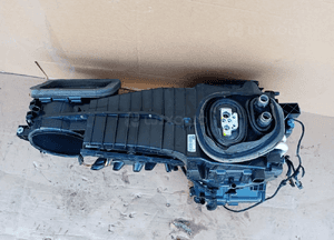 Nagrzewnica dmuchawa powietrza VW Caddy III 2K1820003M 6