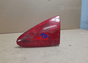 Alfa romeo 147 3D lampa prawy tył w klapę 2
