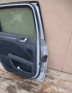 Drzwi lewe tył tylne skoda superb ii 2 sedan liftback 8