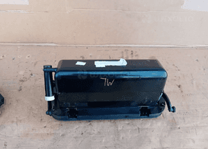 Schowek pasażera Mercedes ML W163 Europa A1636890191 6