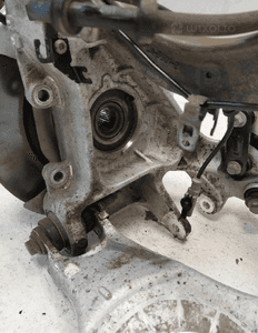 LAND ROVER DISCOVERY V L462 RANGE ROVER SPORT L494 ZWROTNICA Z PIASTĄ WAHACZE LEWY TYŁ ORYGINAŁ 5