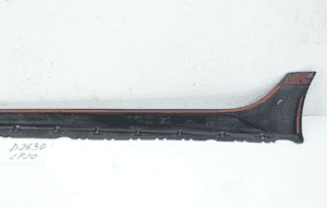 Listwa nakładka progowa prawa audi A4 B9 lift komb 7