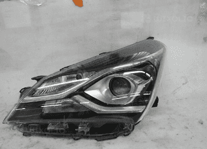 Toyota yaris iii lift lampa przednia lewa 1