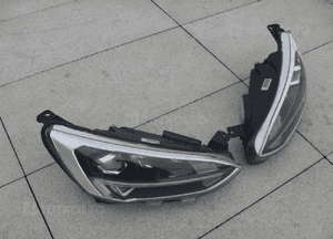 Ford focus MK4 lampa prawa lewa full led 3
