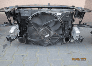Pas przedni chłodnice bmw F30 F31 3.0D 5