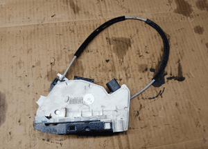 Zamek drzwi lewy przód przedni lewy 6 PIN Seat Ibiza IV 5N2837015A 2