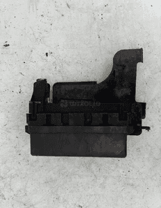 SKRZYNKI BEZIECZNIKÓW Nissan Qashqai 2010 7154713830 2