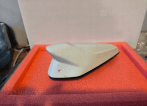Audi Q8 E-Tron Antena dachowa GPS 8B3035503A Kolor Biały S9R 2
