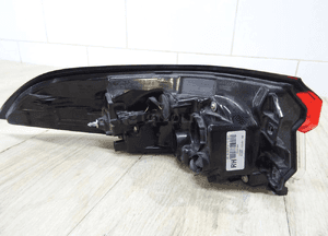 Toyota Corolla E210 E21 2018 Prawa strona Lampy tylne 3