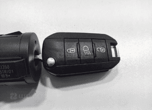 Stacyjka kluczyk pilot peugeot 208 i 9663123380 2015-2019 lift europa 4