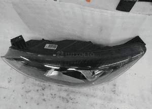 Ford focus MK4 zwykła  led lampa przednia lewa 3