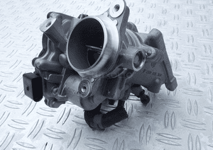 Przepustnica vw 04L128063AA  1.6 tdi dcx