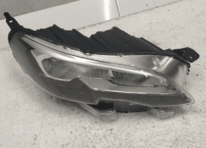 Peugeot expert traveller lampa reflektor prawa przód przednia oryginał 3