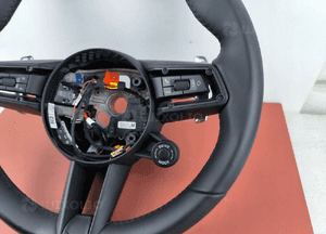 Porsche 911 992 Kierownica Skóra Łopatki 992419798C 62906350D 5