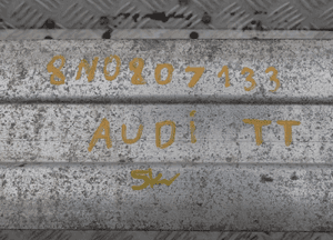 Belka zderzaka audi tt 8N08077133 4
