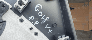 Boczek tapicerka prawy przód przednia prawa VW Golf V Plus 8