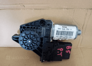 Silniczek szyby prawy tył tylny VW Passat B5 3B9839752M 1