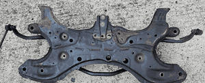 Toyota Corolla Verso  Avensis T25 2.2 D4D   wozek sanki kolyska belka pod silnik 2