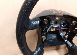 #KIEROWNICA MAZDA PREMACY 99-01r MULTI MULTIFUNKCJA CZARNA SKÓRA SKÓRZANA (Lok. 254) 2