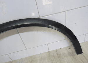Listwa błotnika prawy tył volvo XC90 ii 31378165 2