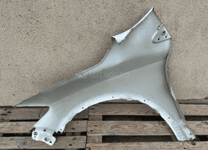 Blotnik przod przedni prawy suzuki SX4 s-cross 13- 6