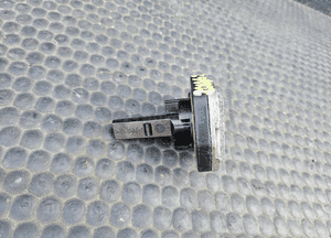 Czujnik 1J0907660B Sensor Poziomu Stanu Oleju Silnika Audi A4 B6 VW Skoda Seat 7