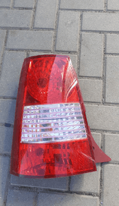 Kia picanto lampa tył tylna prawa 1