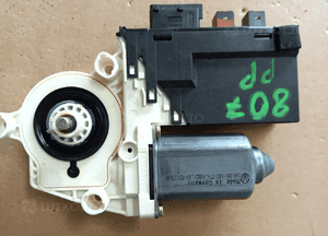 Peugeot 807 Citroen C8 silniczek sterownik szyby przód przedniej prawej prawy lewy  1400208680 1488737080   1400208580 3