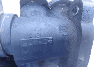 Obudowa termostatu 032121111 vw skoda 1.4 mpi 16V 2